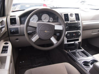 2009 Chrysler 300  LX