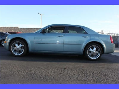 2009 Chrysler 300  LX