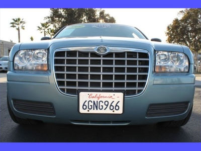 2009 Chrysler 300  LX