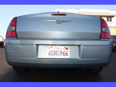 2009 Chrysler 300  LX