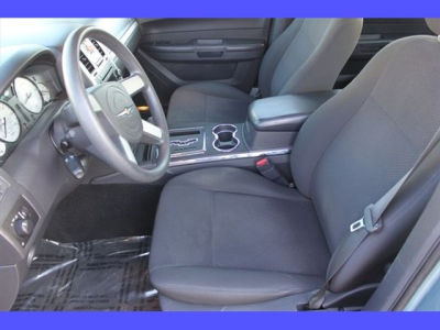 2009 Chrysler 300  LX