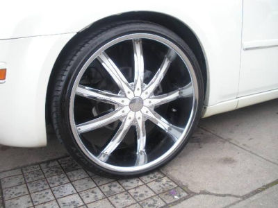 2005 Chrysler 300  Touring
