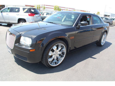 2006 Chrysler 300  Base
