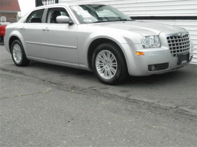 2009 Chrysler 300  Touring