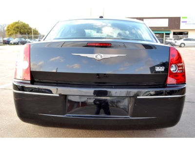 2010 Chrysler 300  Touring