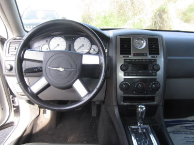 2006 Chrysler 300  Touring