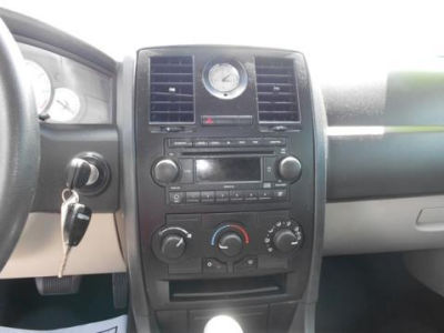 2007 Chrysler 300  Base