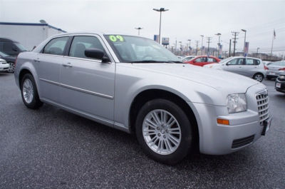 2009 Chrysler 300  LX