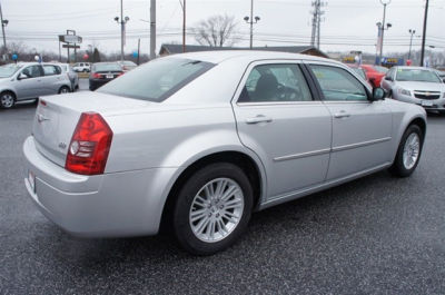 2009 Chrysler 300 LX