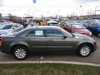 2008 Chrysler 300  LX