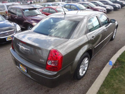 2008 Chrysler 300  LX