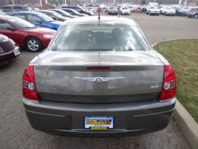 2008 Chrysler 300  LX