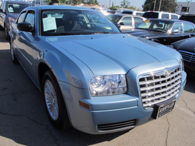 2009 Chrysler 300  LX