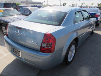 2009 Chrysler 300  LX