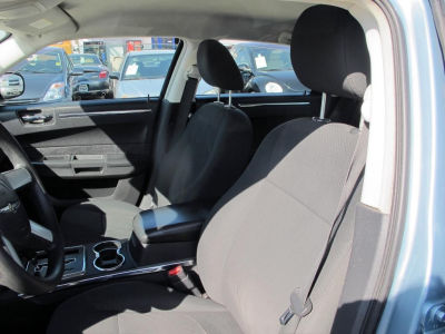 2009 Chrysler 300  LX
