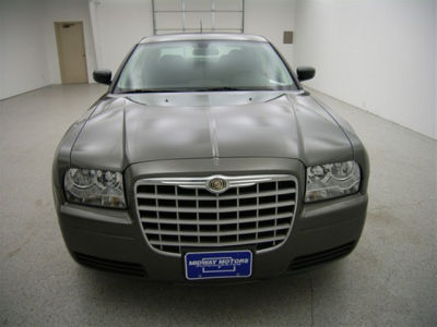 2008 Chrysler 300  LX