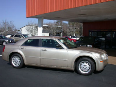 2006 Chrysler 300 Base