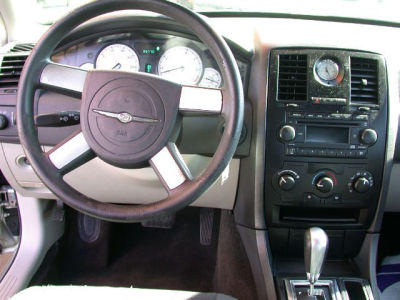 2006 Chrysler 300 Base