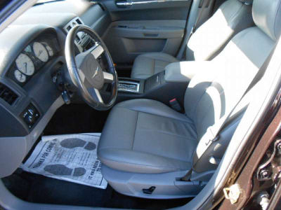 2005 Chrysler 300  Touring