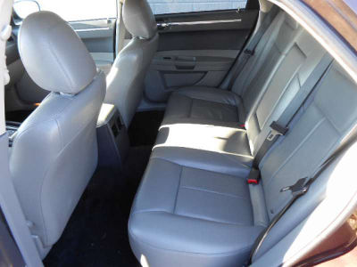 2005 Chrysler 300  Touring