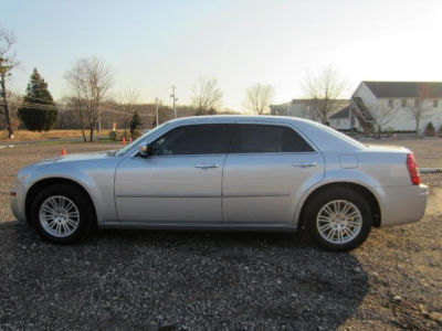 2010 Chrysler 300  Touring