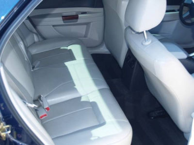 2005 Chrysler 300  Touring