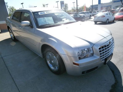 2005 Chrysler 300  Touring