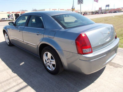2007 Chrysler 300  Base