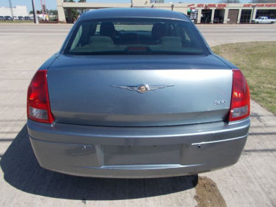 2007 Chrysler 300  Base