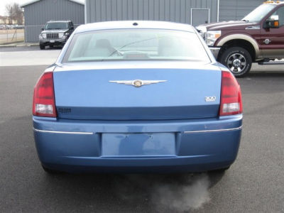 2007 Chrysler 300  TOUR