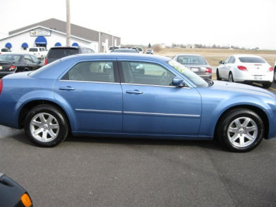 2007 Chrysler 300  TOUR