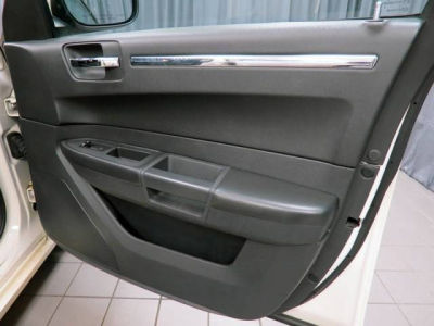 2008 Chrysler 300  Touring