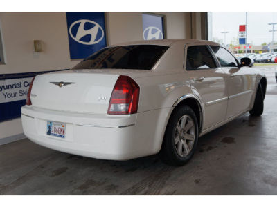 2006 Chrysler 300  Touring