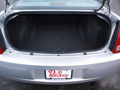 2005 Chrysler 300  Touring