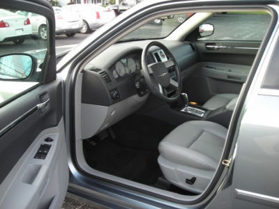 2006 Chrysler 300  Touring