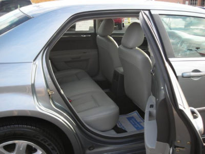 2006 Chrysler 300  Touring