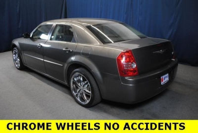 2009 Chrysler 300  LX