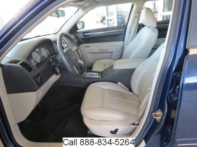 2005 Chrysler 300  Touring