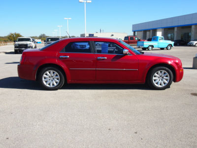 2008 Chrysler 300  LX