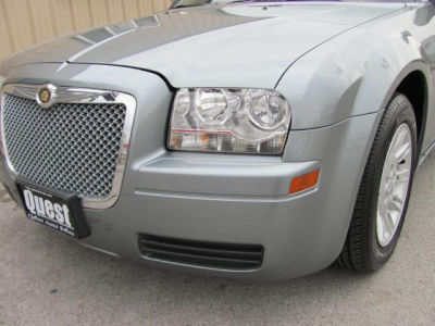 2007 Chrysler 300  Base