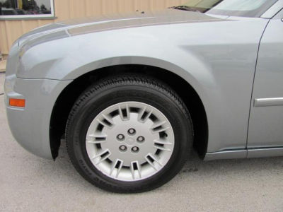 2007 Chrysler 300  Base