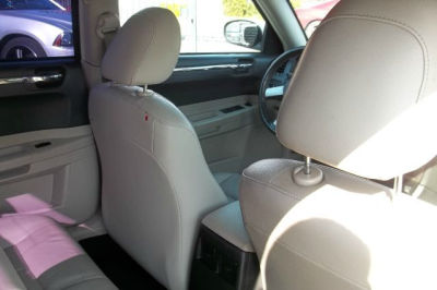 2006 Chrysler 300  Touring