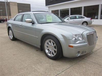 2005 Chrysler 300  300C