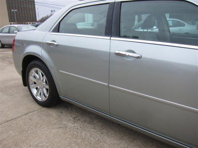 2005 Chrysler 300  300C