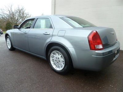 2007 Chrysler 300  Base