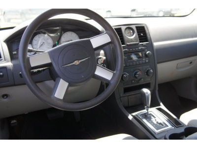 2007 Chrysler 300  Base