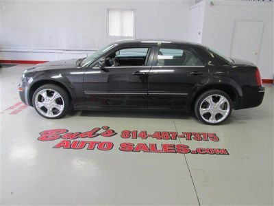 2005 Chrysler 300  Touring