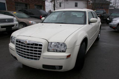 2005 Chrysler 300  Touring