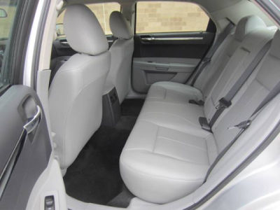 2006 Chrysler 300  Touring