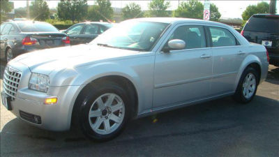 2005 Chrysler 300  Touring